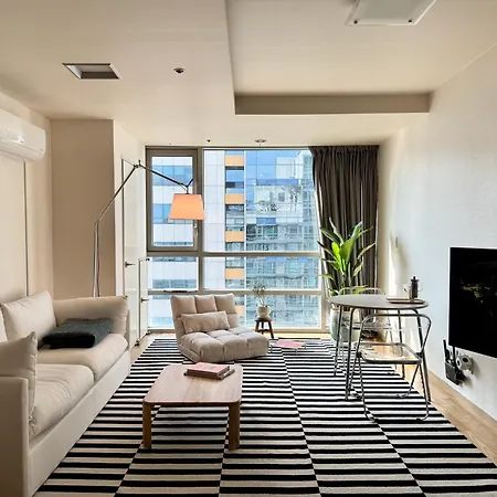 Gangnam Highrise Apartment 3 Min To Gangnam Station